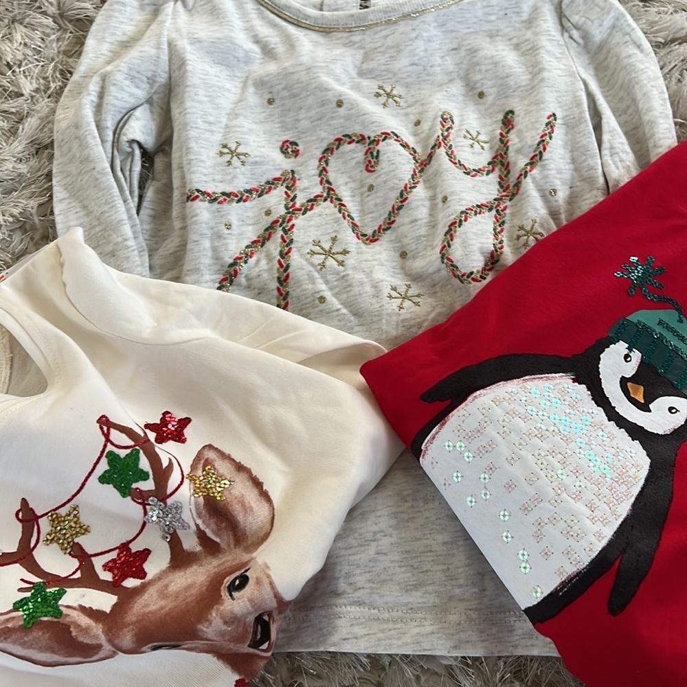 NWT Holiday Girls Bundle ❤️💚 - Picture 6 of 7